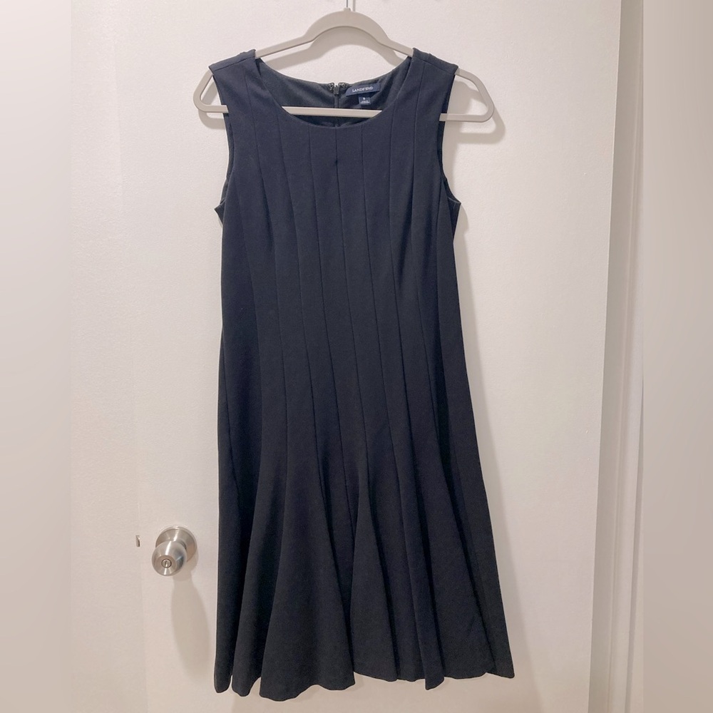 LANDS’ END black dress, size 6